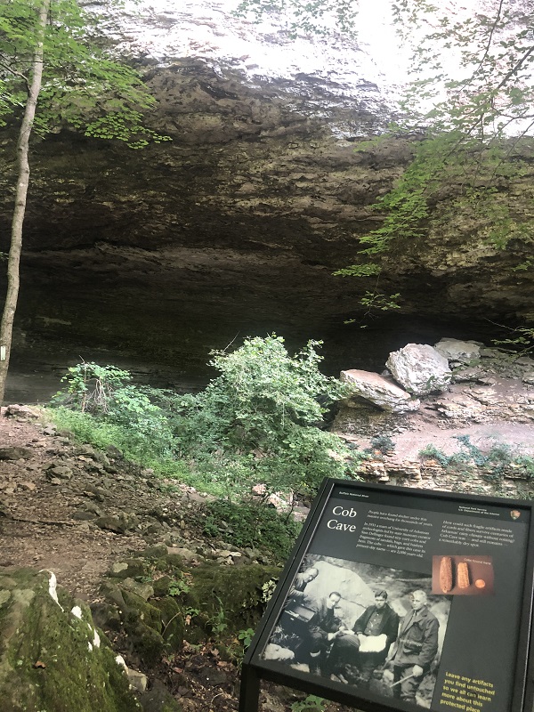 lost valley trail buffalo national river, caves. cob cave